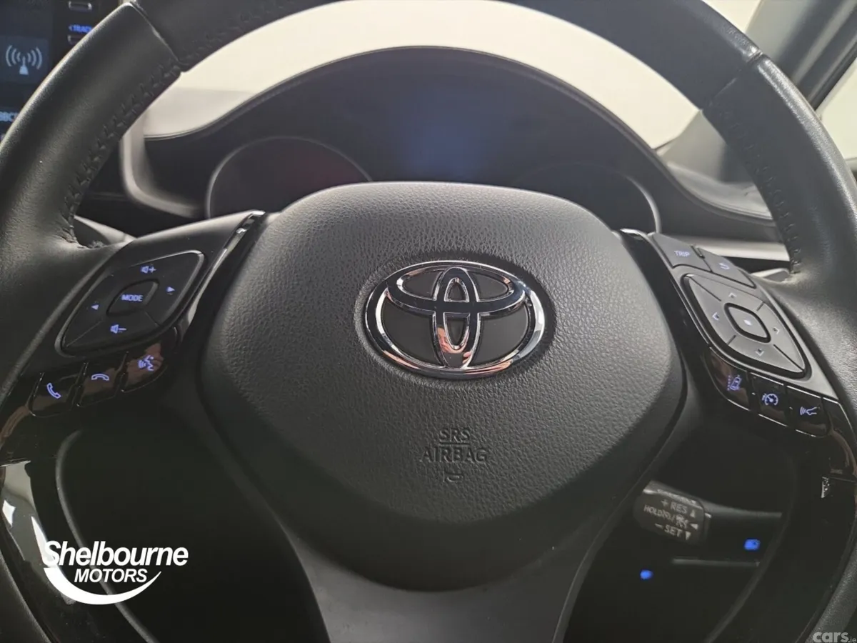 Toyota C-HR Hatchback, Petrol Hybrid, 2023, Blue