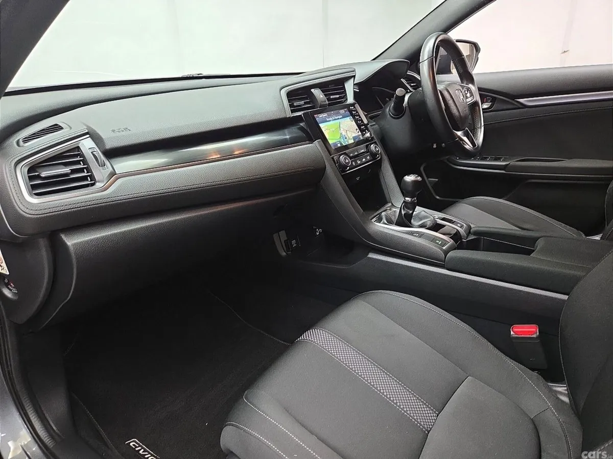 Honda Civic Hatchback, Petrol, 2021, Grey