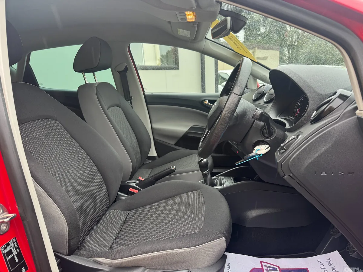 SEAT Ibiza MPV, Petrol, 2016, Red