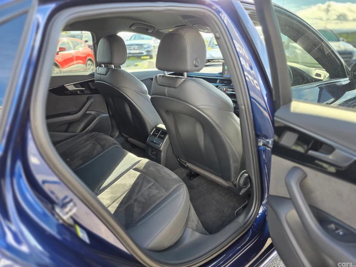 Audi A4 Saloon, Diesel, 2021, Blue