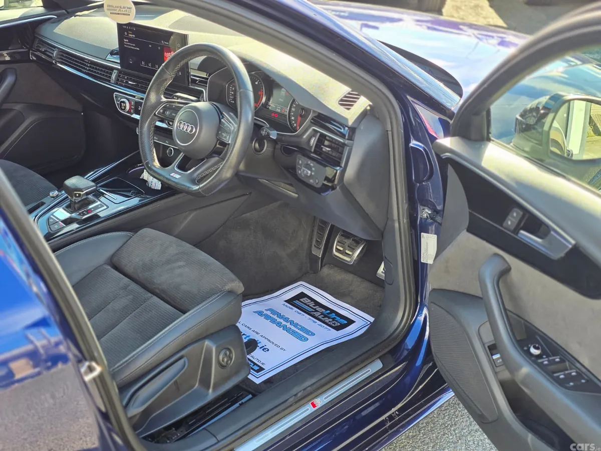 Audi A4 Saloon, Diesel, 2021, Blue