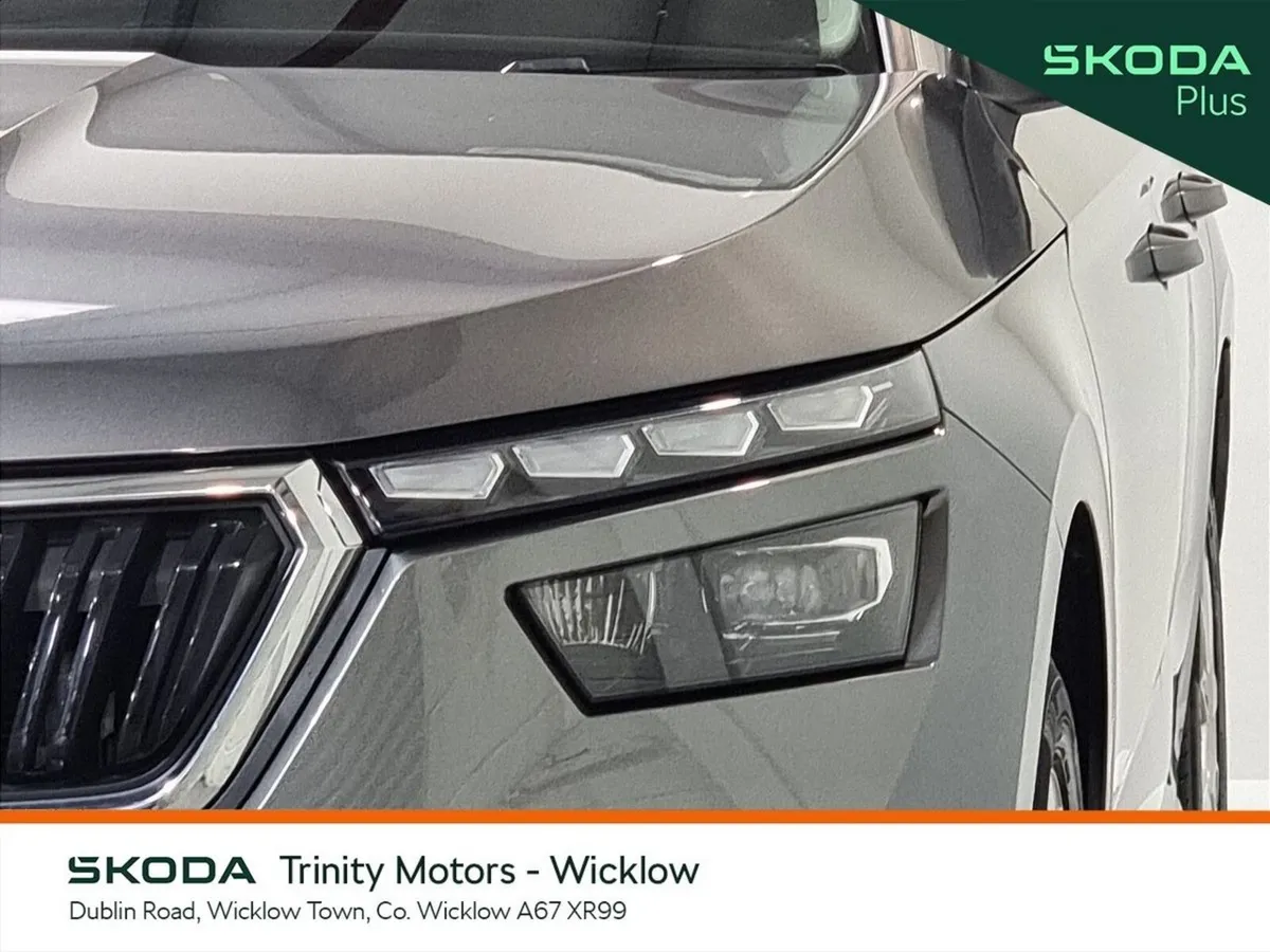 Skoda Kamiq Hatchback, Petrol, 2024, Grey