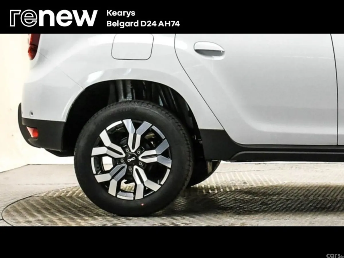 Dacia Duster SUV, Petrol, 2024, White