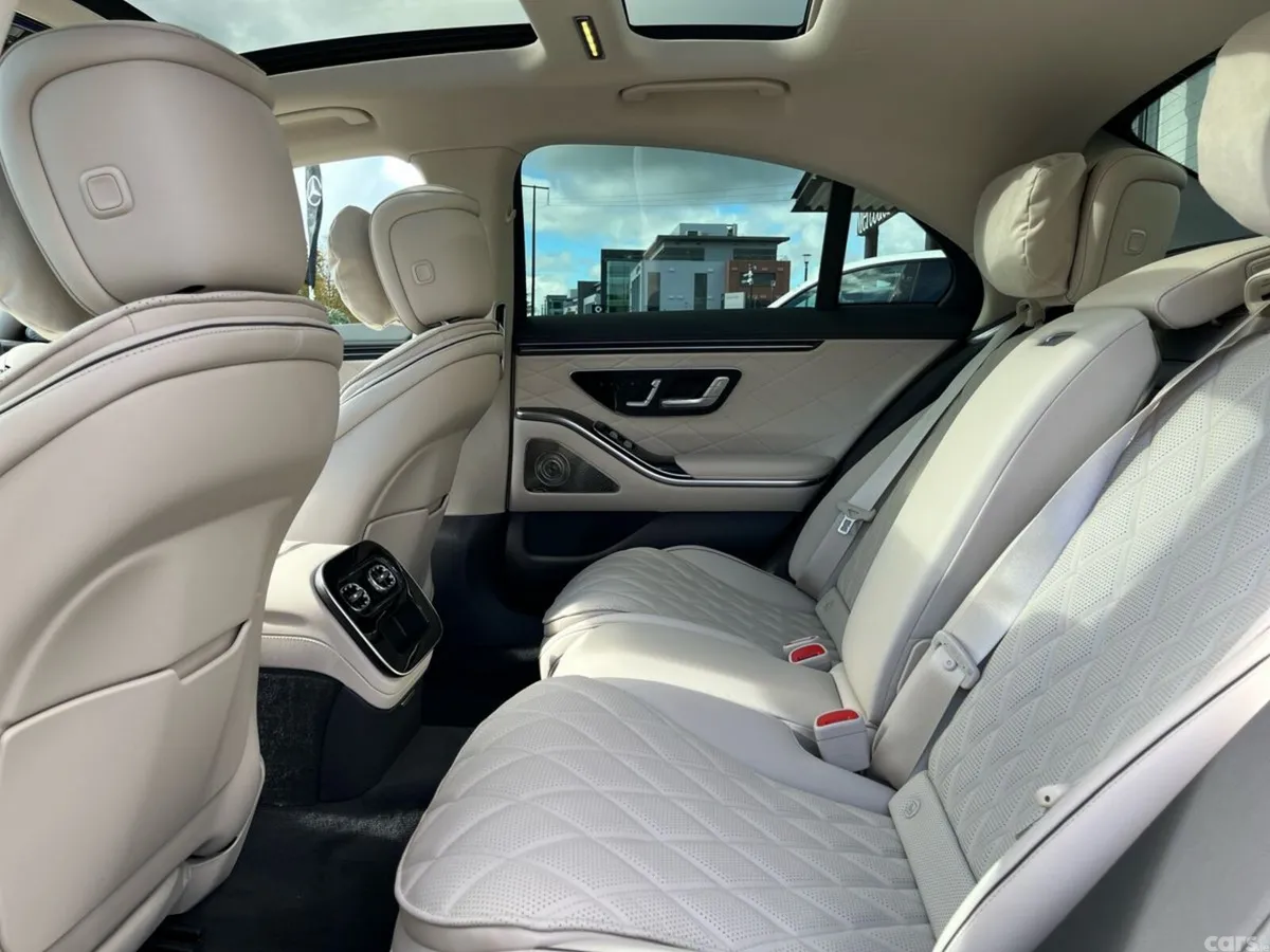 Mercedes-Benz S-Class Saloon, Petrol Plug-in Hybrid, 2026, Green