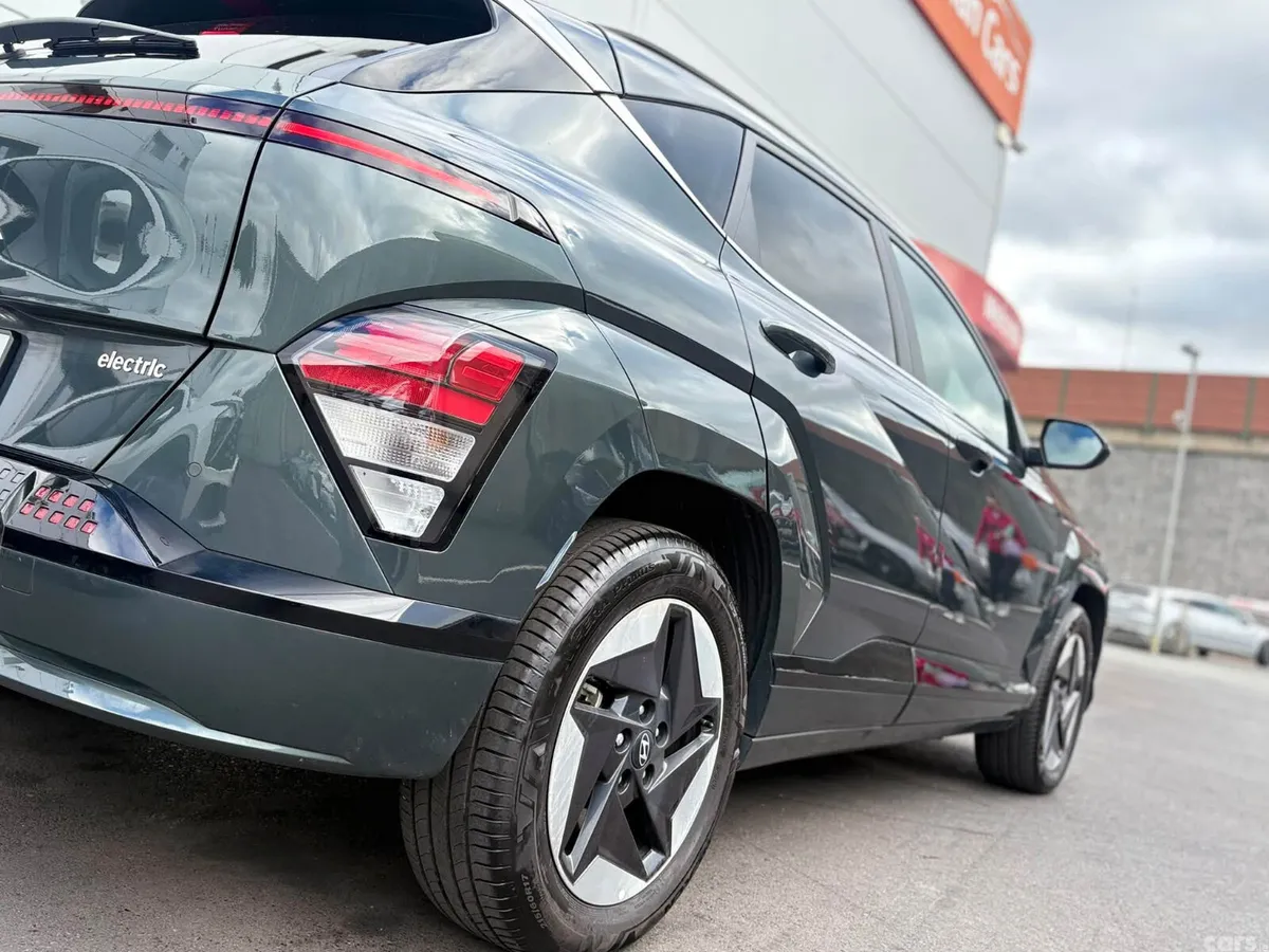 Hyundai KONA Hatchback, Electric, 2026, Green