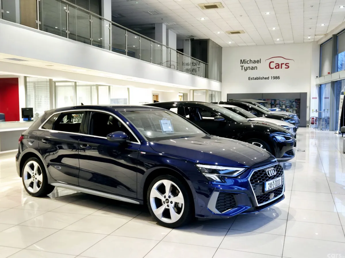 Hyundai KONA Hatchback, Electric, 2026, Green