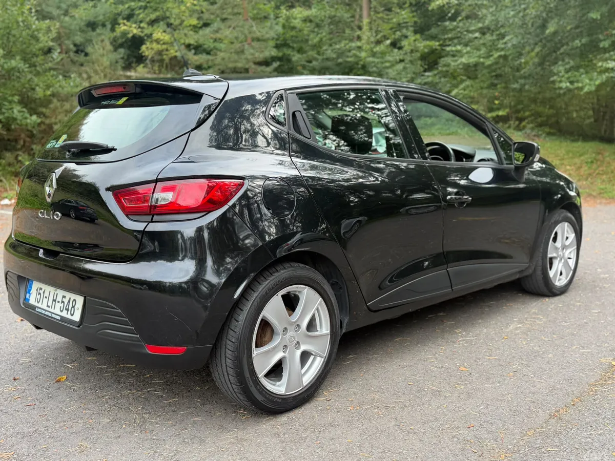 Renault Clio Hatchback, Petrol, 2015, Black