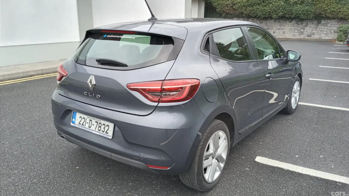 Renault Clio Hatchback, Petrol, 2022, Grey