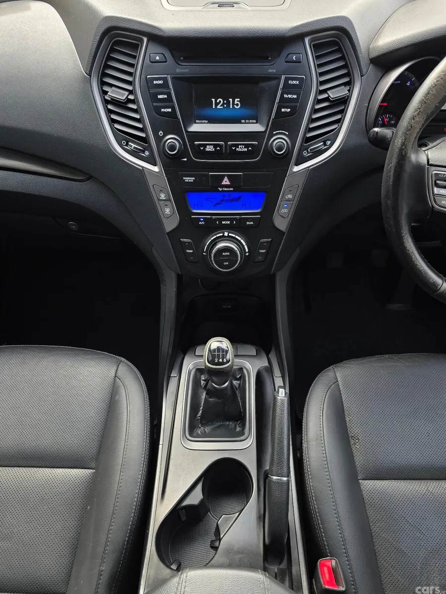 Hyundai Santa Fe SUV, Diesel, 2015, White