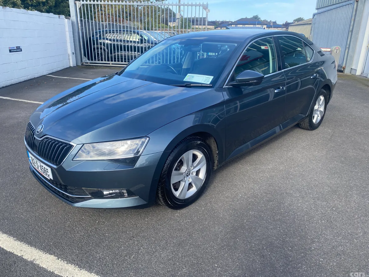 Skoda Superb Saloon, Diesel, 2018, Grey