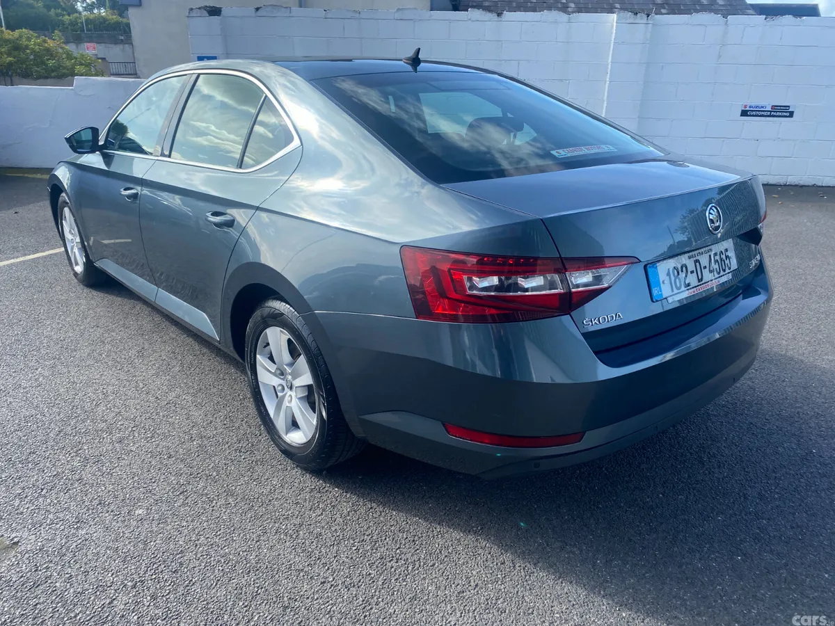 Skoda Superb Saloon, Diesel, 2018, Grey