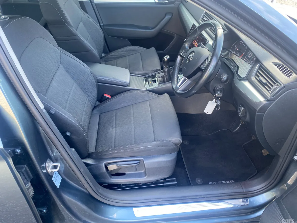 Skoda Superb Saloon, Diesel, 2018, Grey