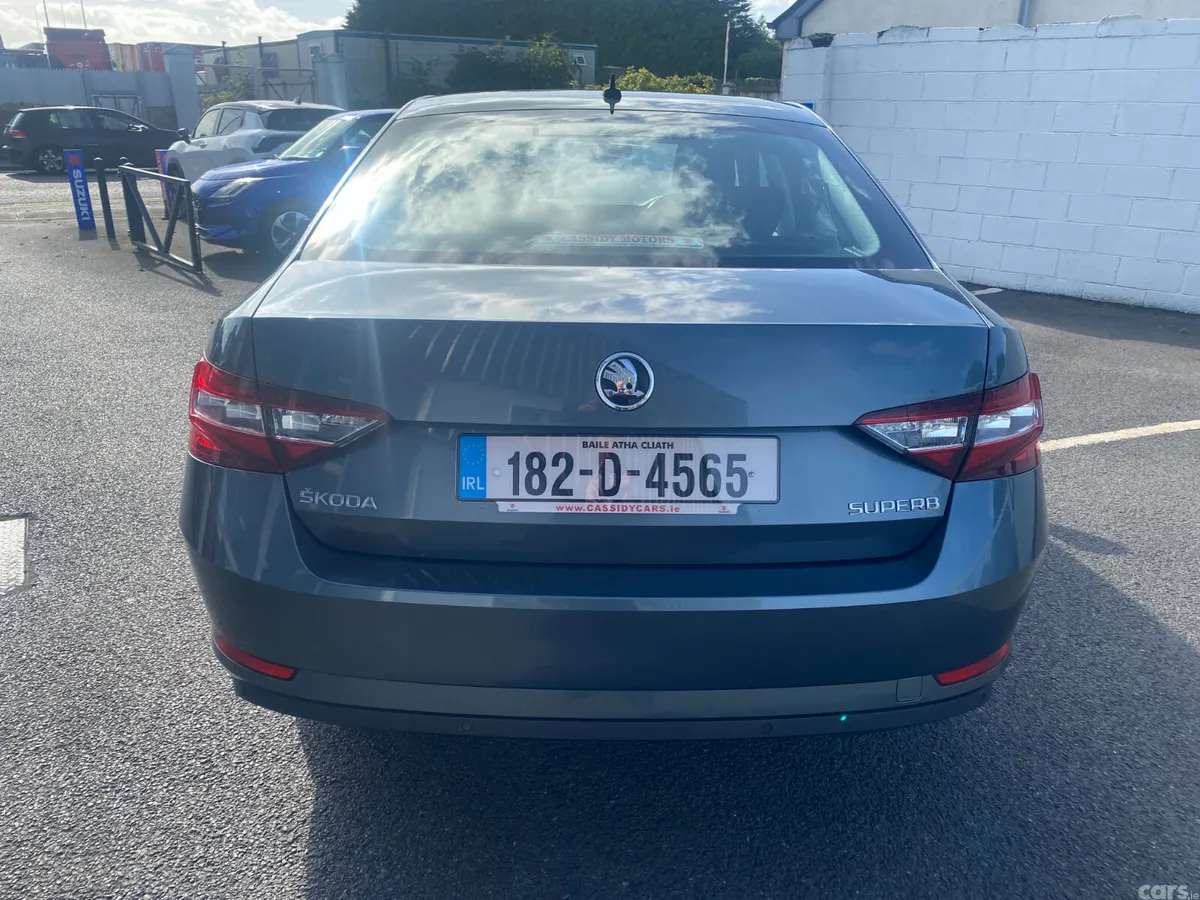 Skoda Superb Saloon, Diesel, 2018, Grey