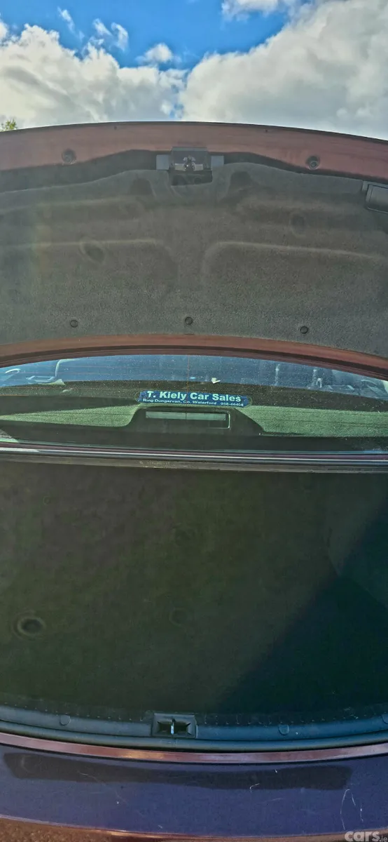 Toyota Avensis Saloon, Diesel, 2013, Red