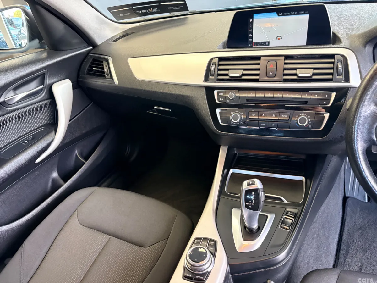BMW 1-Series Hatchback, Diesel, 2018, Blue