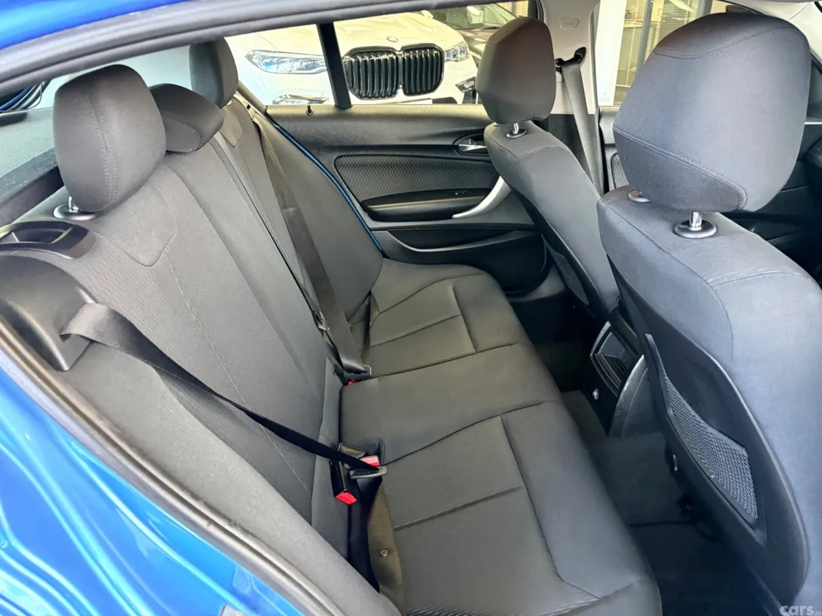 BMW 1-Series Hatchback, Diesel, 2018, Blue