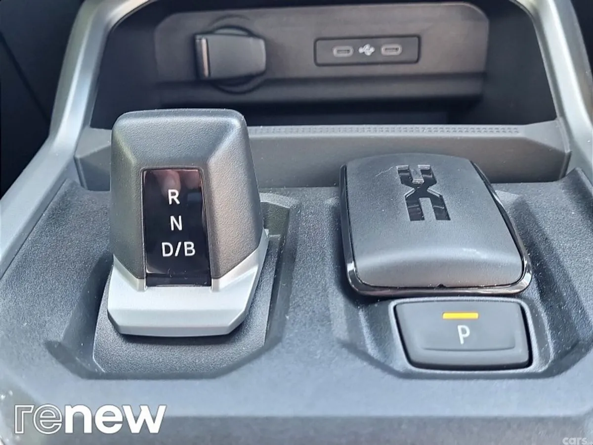 Dacia Bigster Hatchback, Petrol Hybrid, 2026, Grey