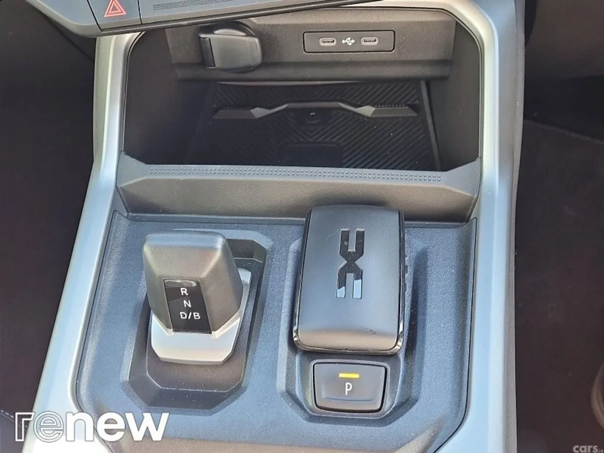 Dacia Bigster Hatchback, Petrol Hybrid, 2026, Grey