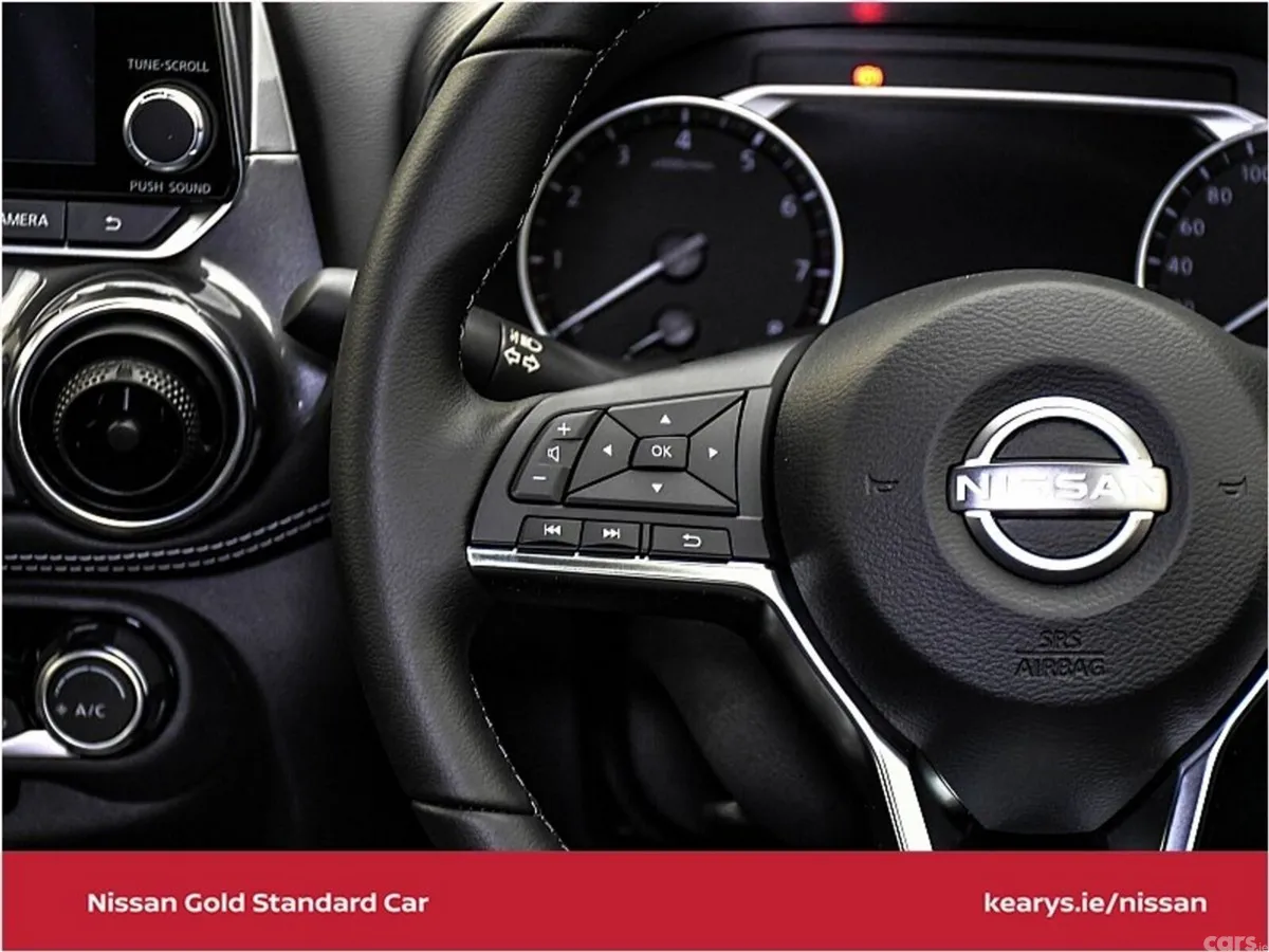 Nissan Juke SUV, Petrol, 2023, Red