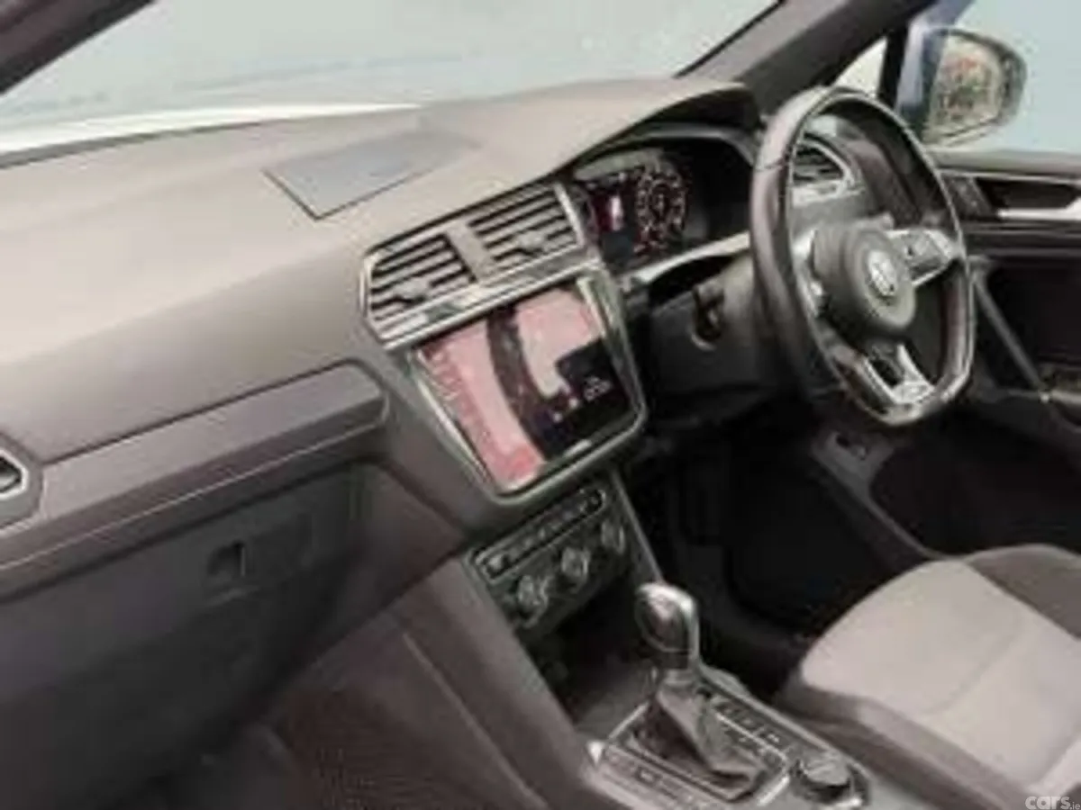 Volkswagen Tiguan SUV, Diesel, 2018, White