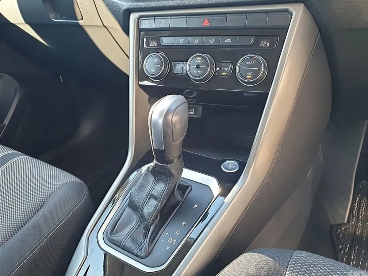 Volkswagen T-Roc SUV, Diesel, 2020, White