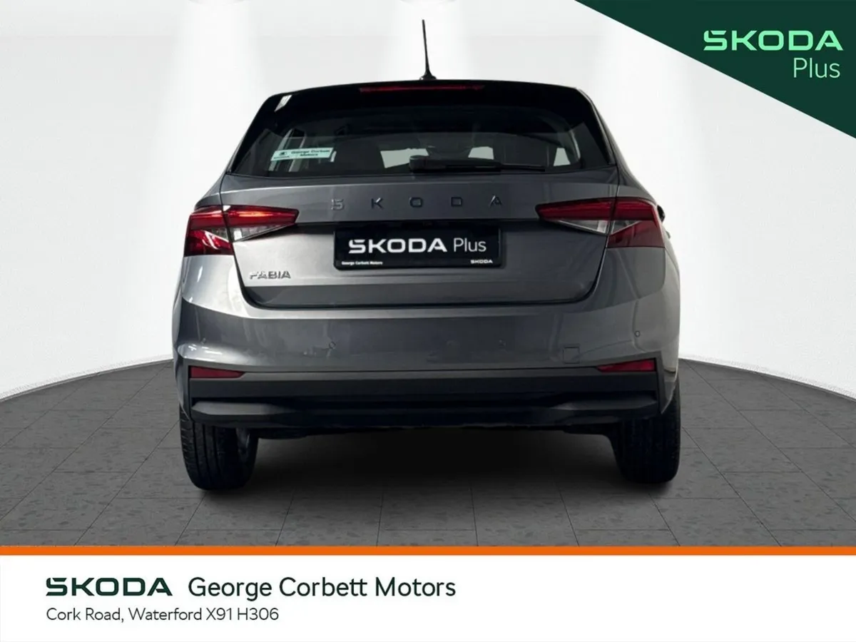 Skoda Fabia Hatchback, Petrol, 2025, Grey