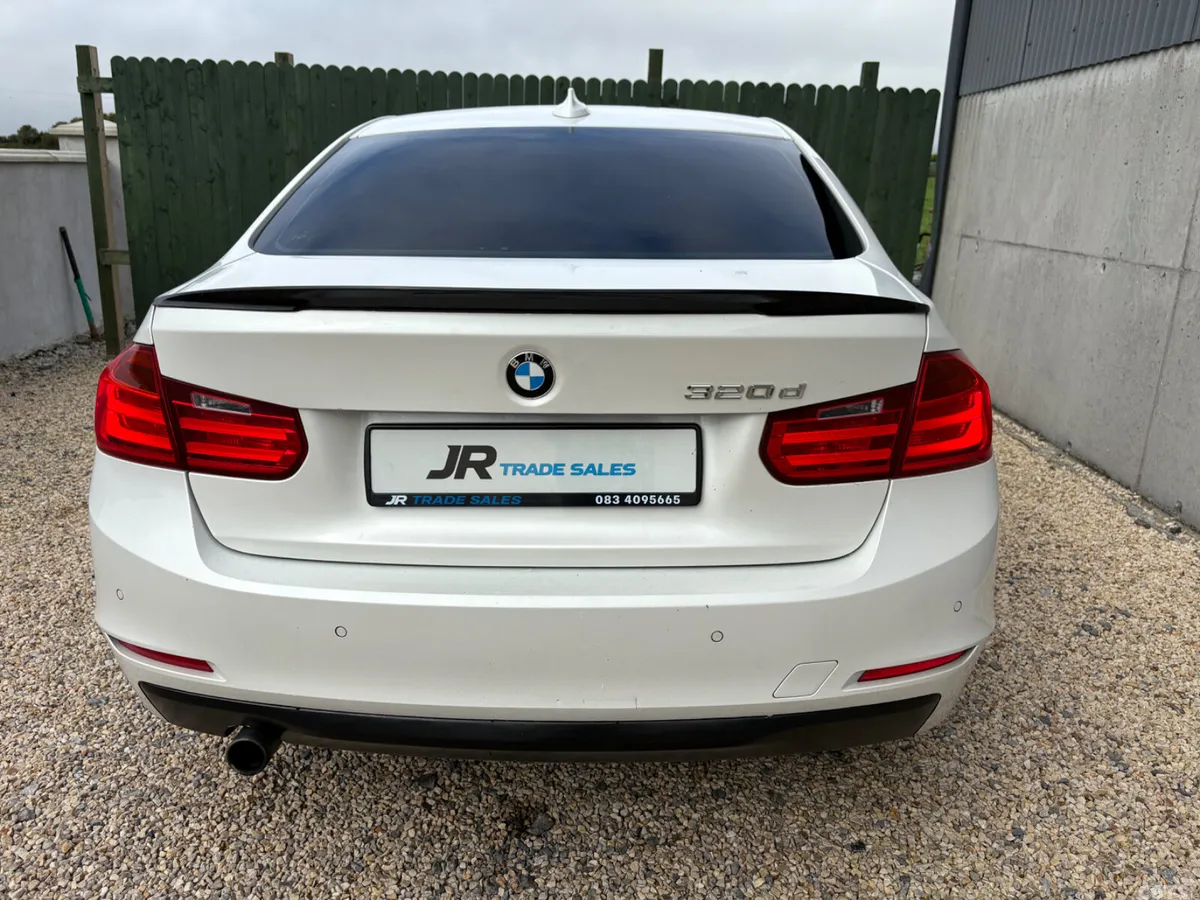 BMW 3-Series Saloon, Diesel, 2014, White