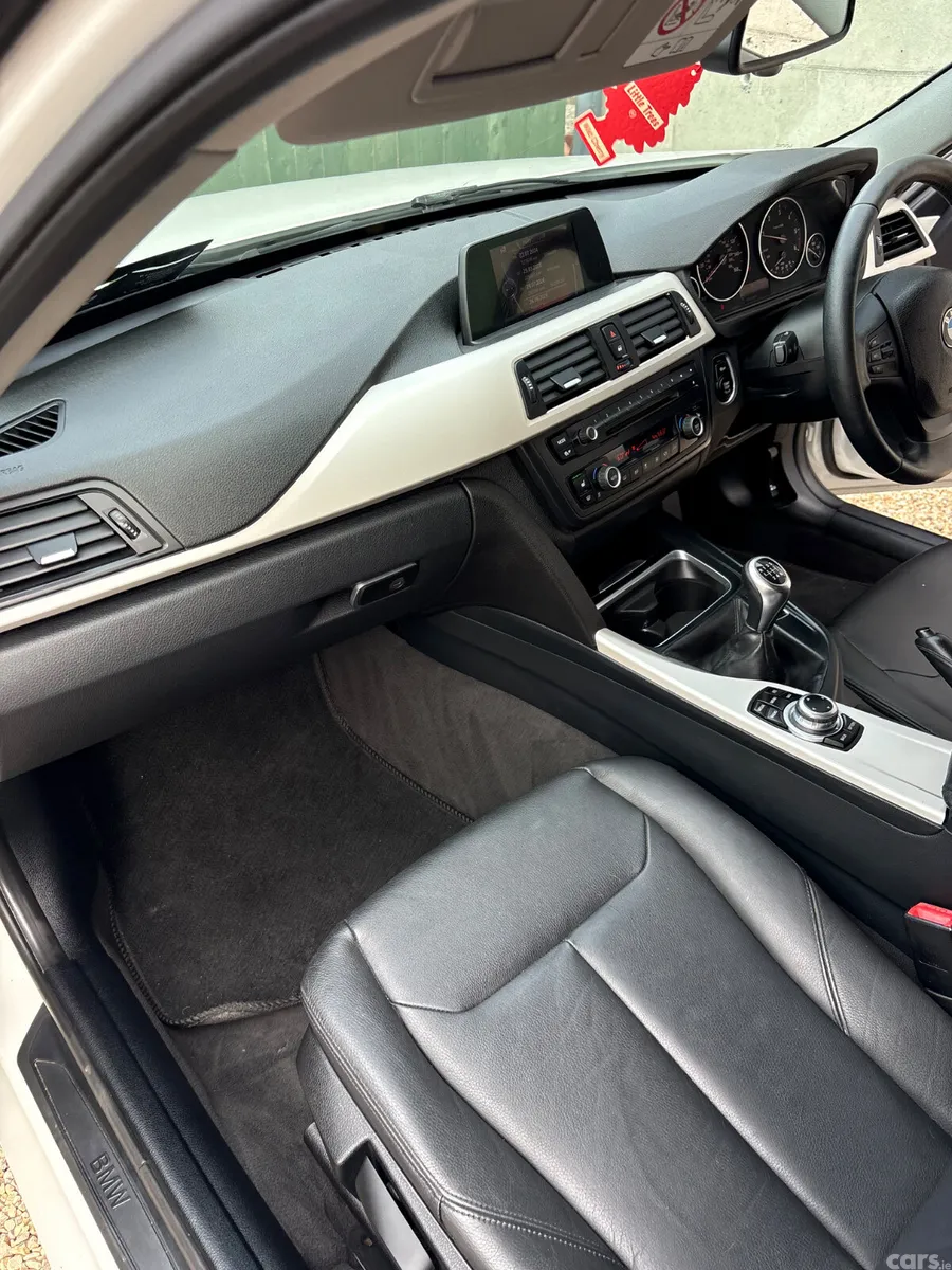 BMW 3-Series Saloon, Diesel, 2014, White
