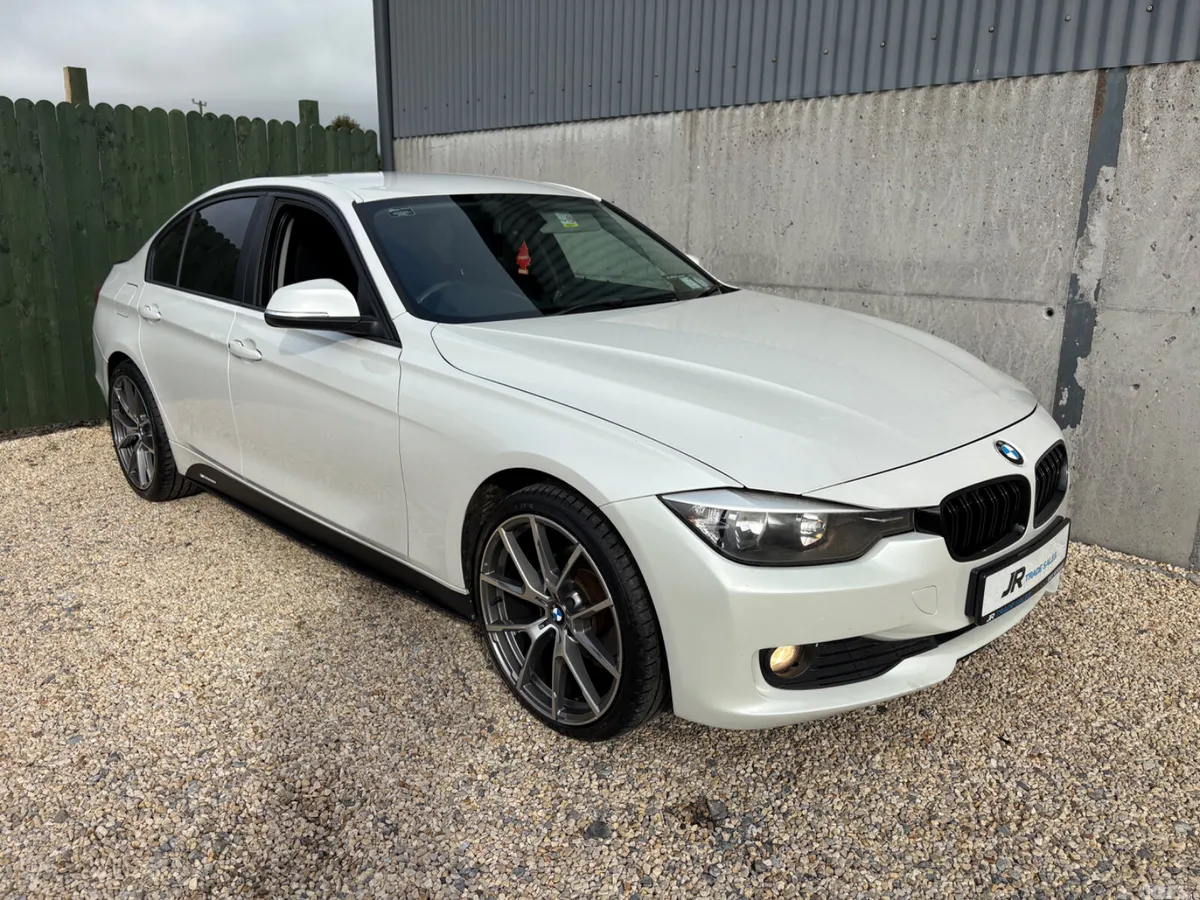 BMW 3-Series Saloon, Diesel, 2014, White