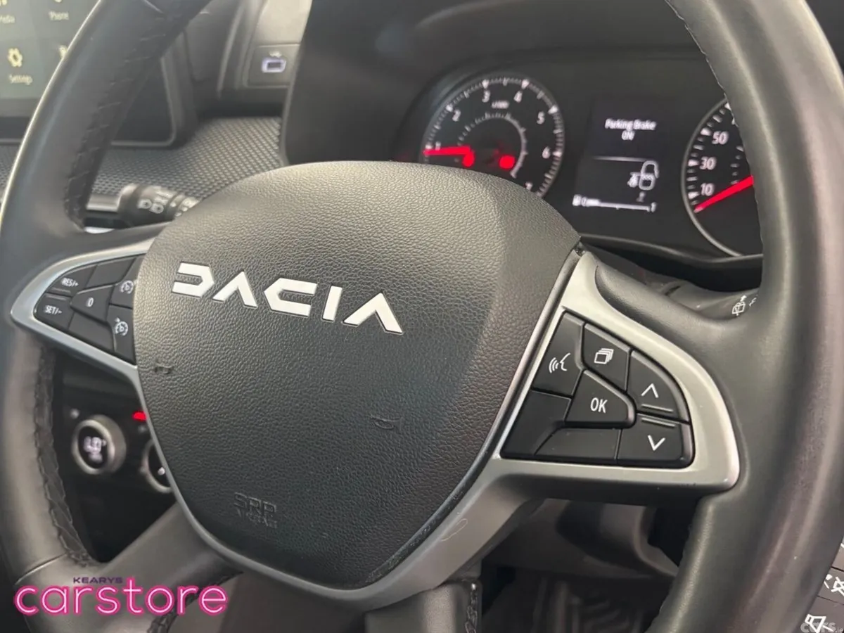 Dacia Jogger Estate, Petrol, 2023, Grey