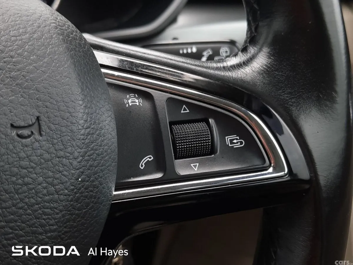 Skoda Superb Saloon, Diesel, 2017, Black