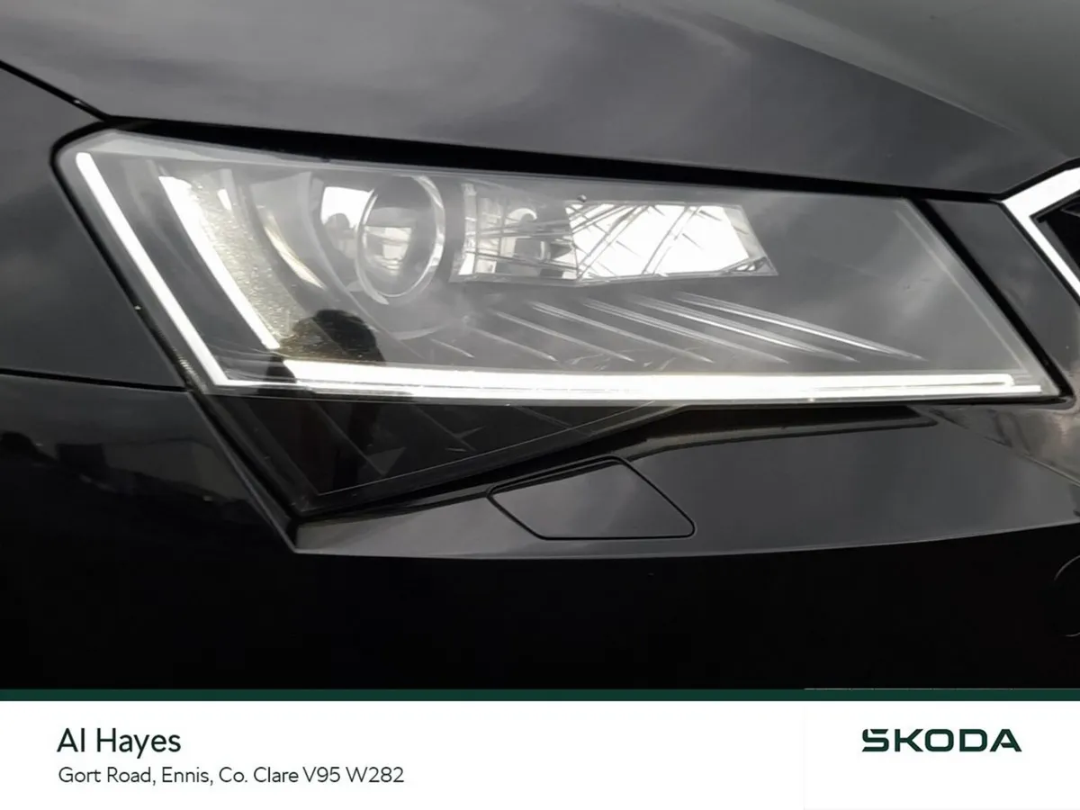Skoda Superb Saloon, Diesel, 2017, Black