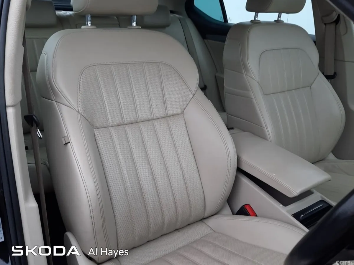 Skoda Superb Saloon, Diesel, 2017, Black