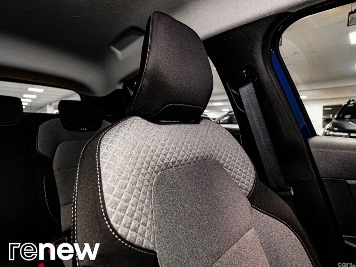 Renault Clio Hatchback, Petrol, 2025, Orange