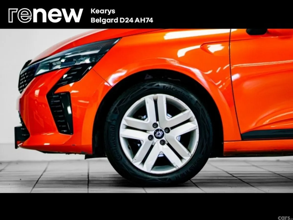 Renault Clio Hatchback, Petrol, 2025, Orange