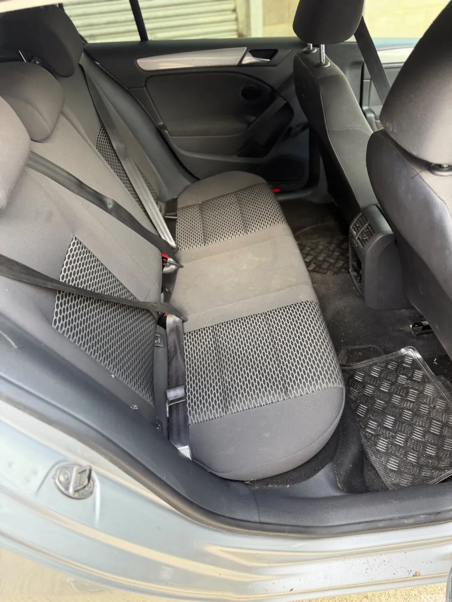 Volkswagen Golf Hatchback, Diesel, 2011, Silver