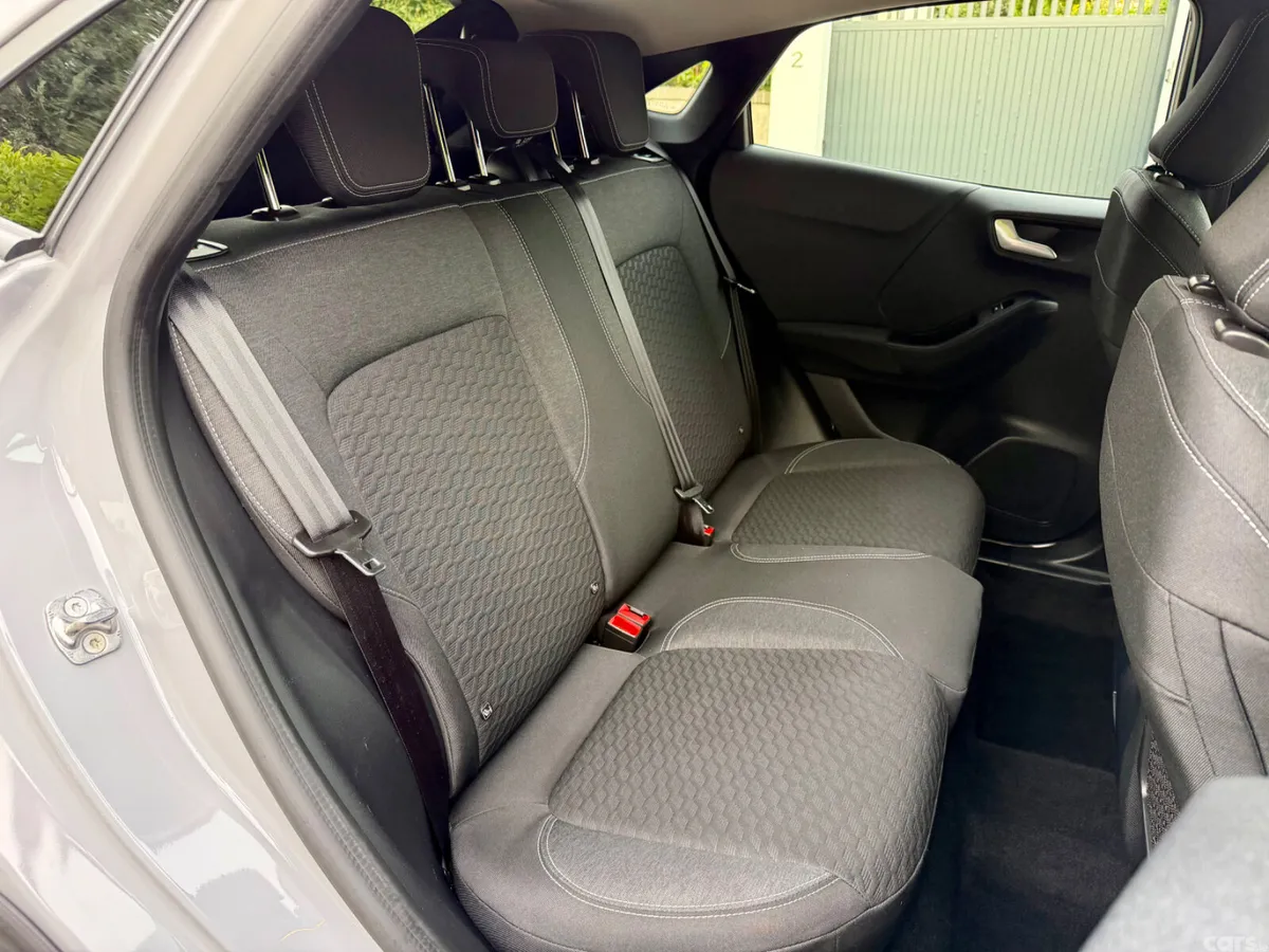 Ford Puma MPV, Petrol Hybrid, 2022, Grey