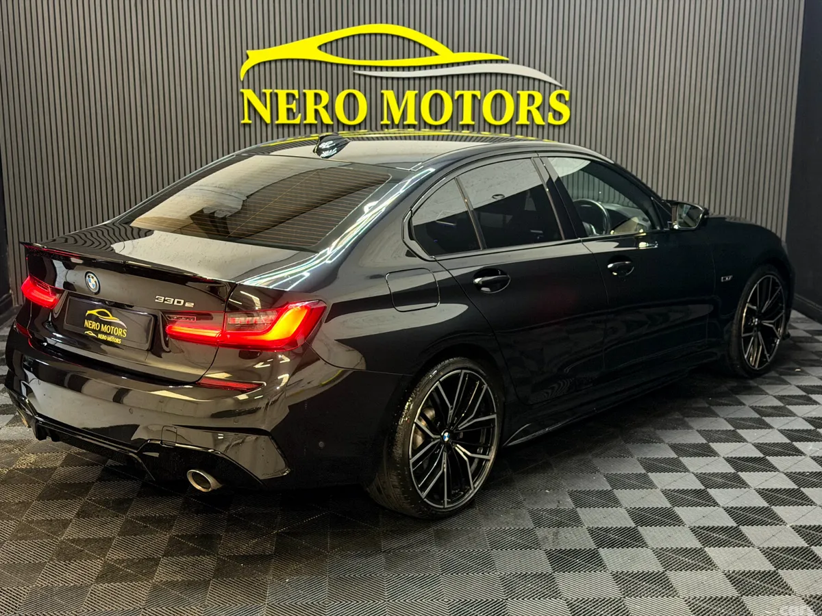 BMW 3-Series Saloon, Petrol Plug-in Hybrid, 2022, Black