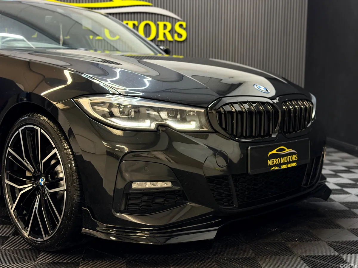 BMW 3-Series Saloon, Petrol Plug-in Hybrid, 2022, Black