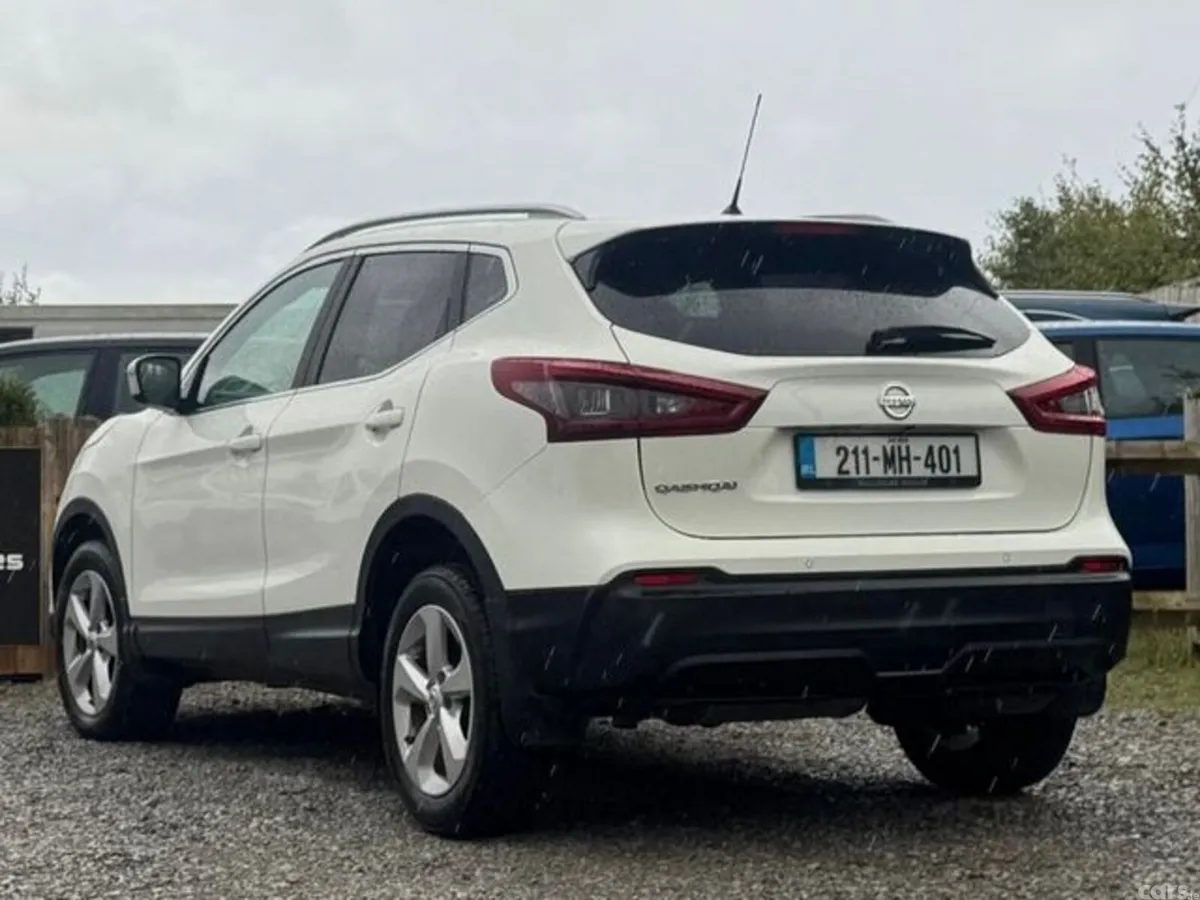 Nissan Qashqai MPV, Diesel, 2021, White