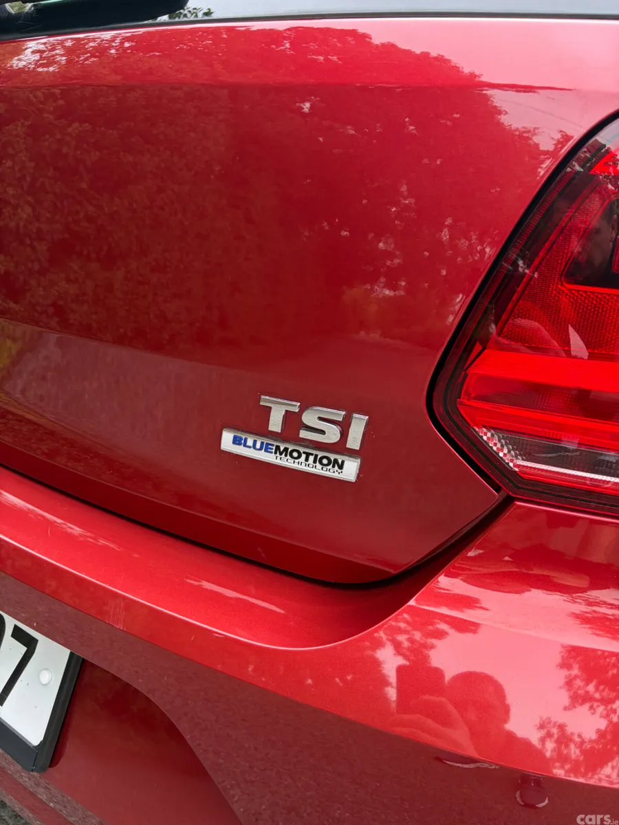 Volkswagen Polo Hatchback, Petrol, 2016, Red