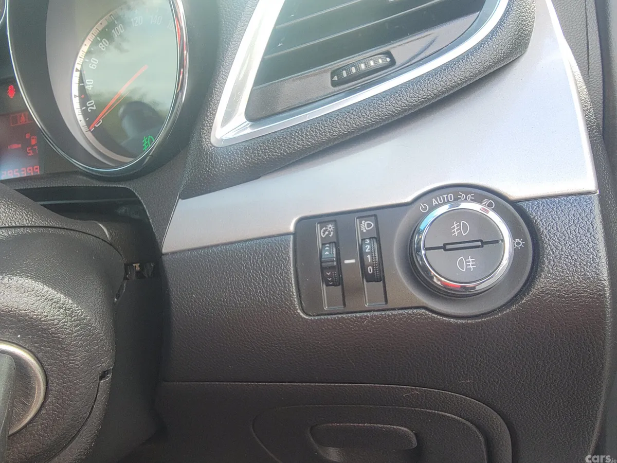 Opel Mokka SUV, Diesel, 2015, Black