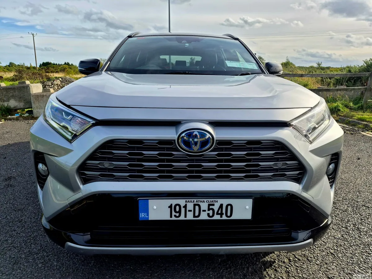 Toyota RAV4 SUV, Petrol Hybrid, 2019, Grey