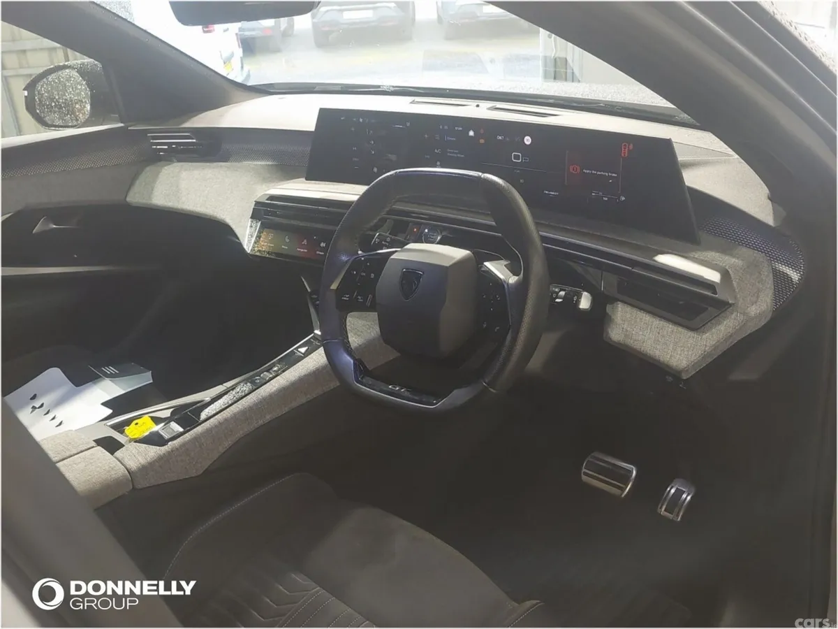 Peugeot 3008 SUV, Petrol, 2025, Grey