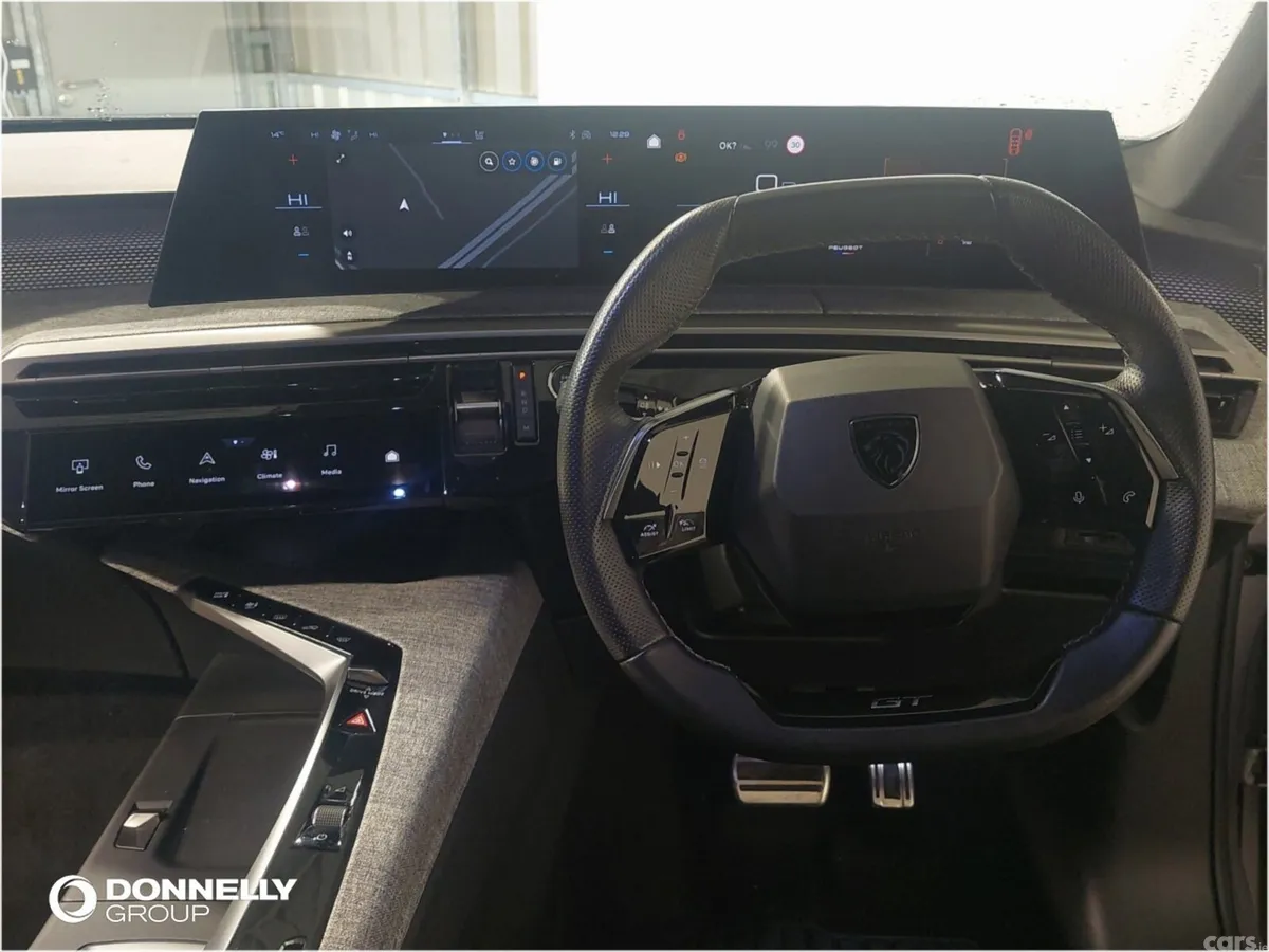 Peugeot 3008 SUV, Petrol, 2025, Grey