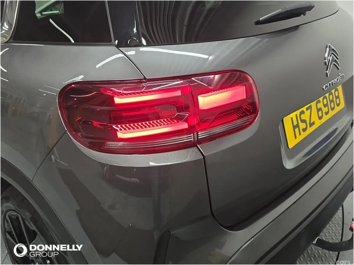Citroen C5 Aircross Hatchback, Petrol Hybrid, 2024, Grey