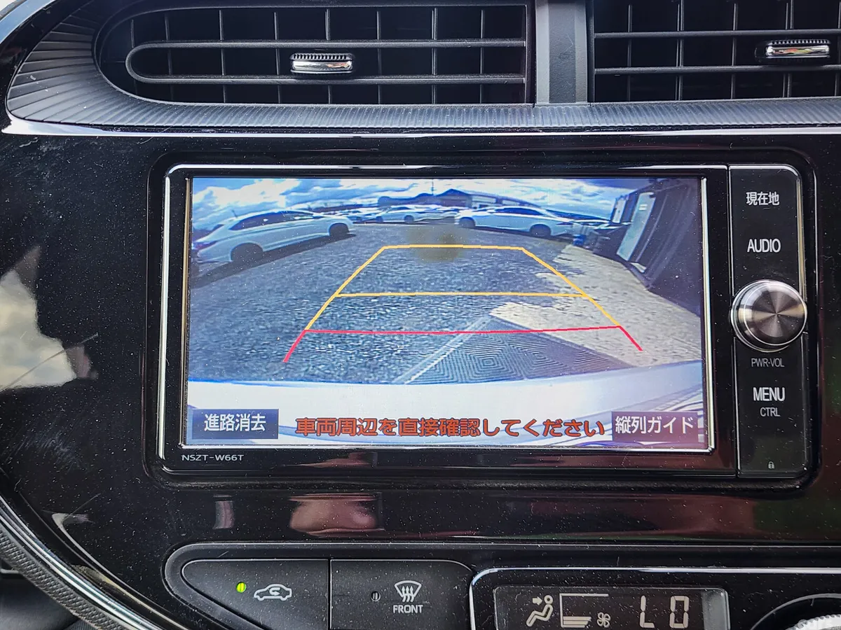 Toyota Aqua Hatchback, Petrol Hybrid, 2018, Silver