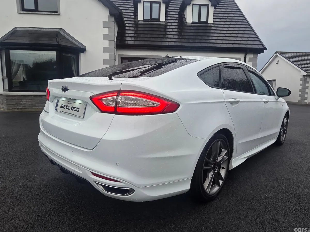 Ford Mondeo Hatchback, Diesel, 2018, White