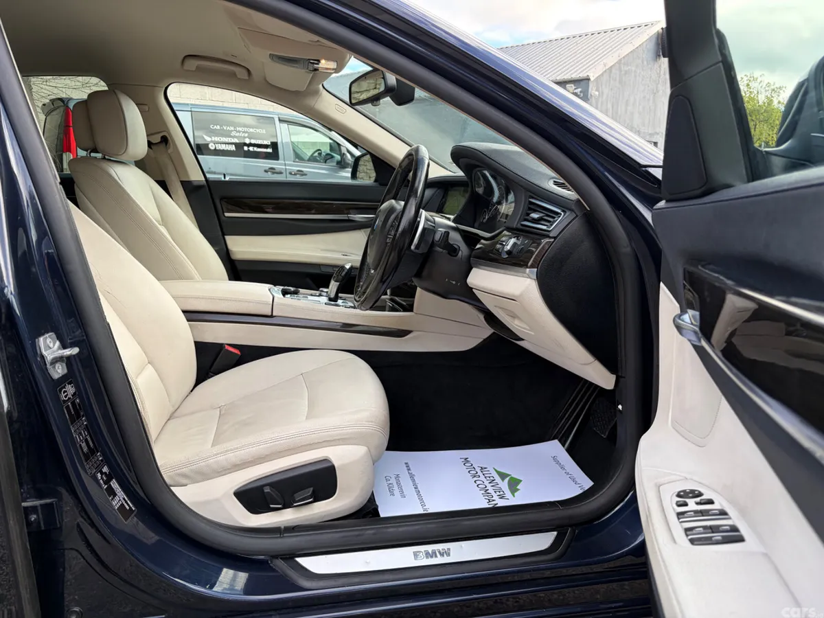 BMW 7-Series Saloon, Diesel, 2013, Blue