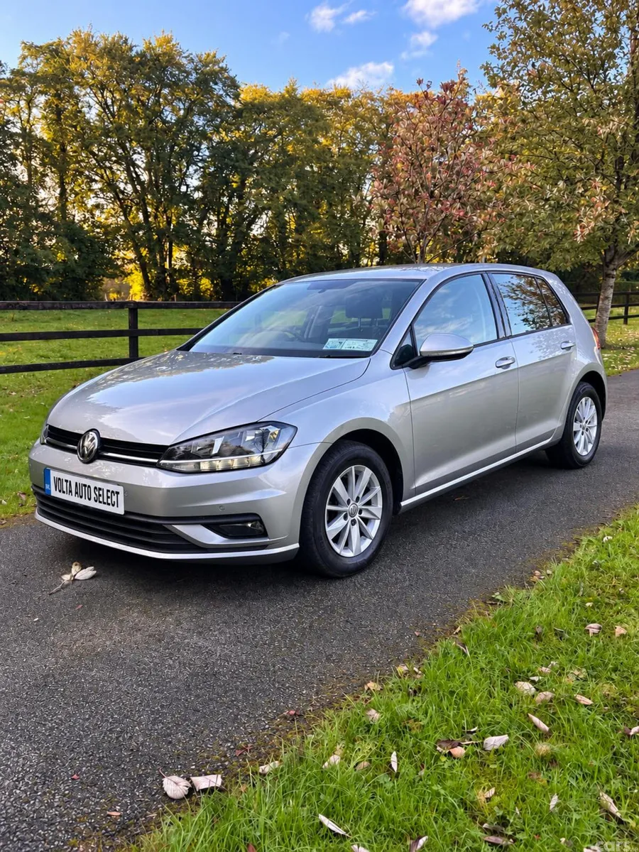 Volkswagen Golf Hatchback, Diesel, 2019, Grey